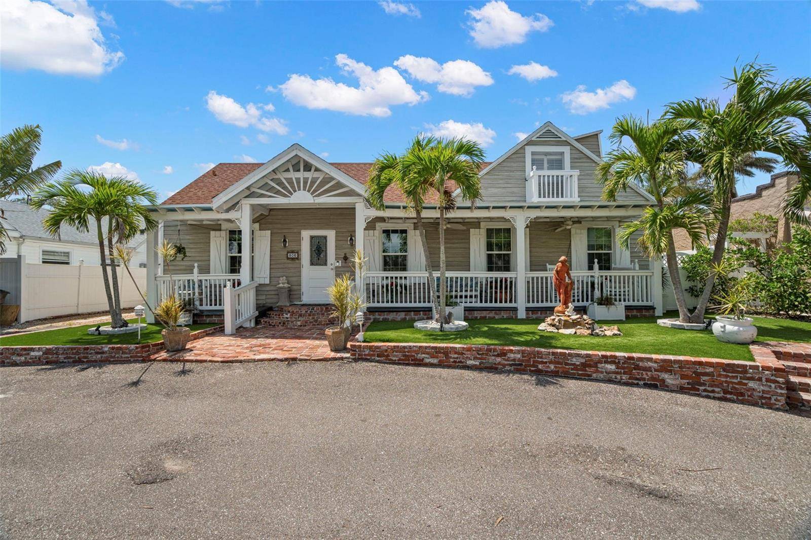 Clearwater Beach, FL 33767,806 NARCISSUS AVE
