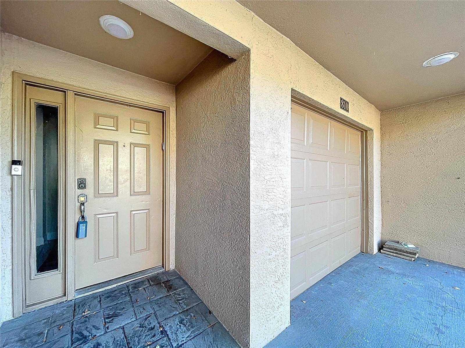 Tampa, FL 33602,810 ISLAND WALK DR #810