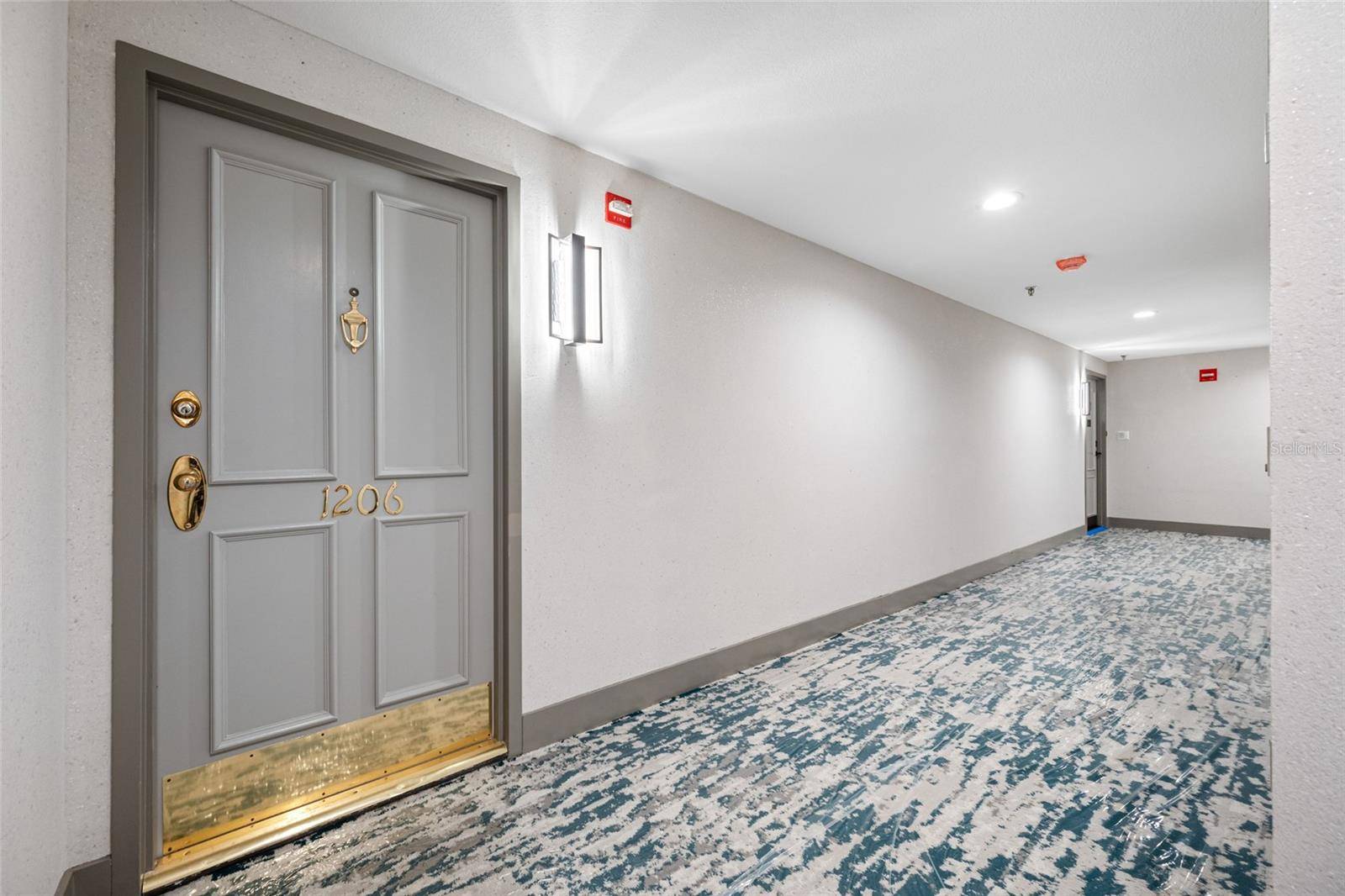 Treasure Island, FL 33706,7600 BAYSHORE DR #1206