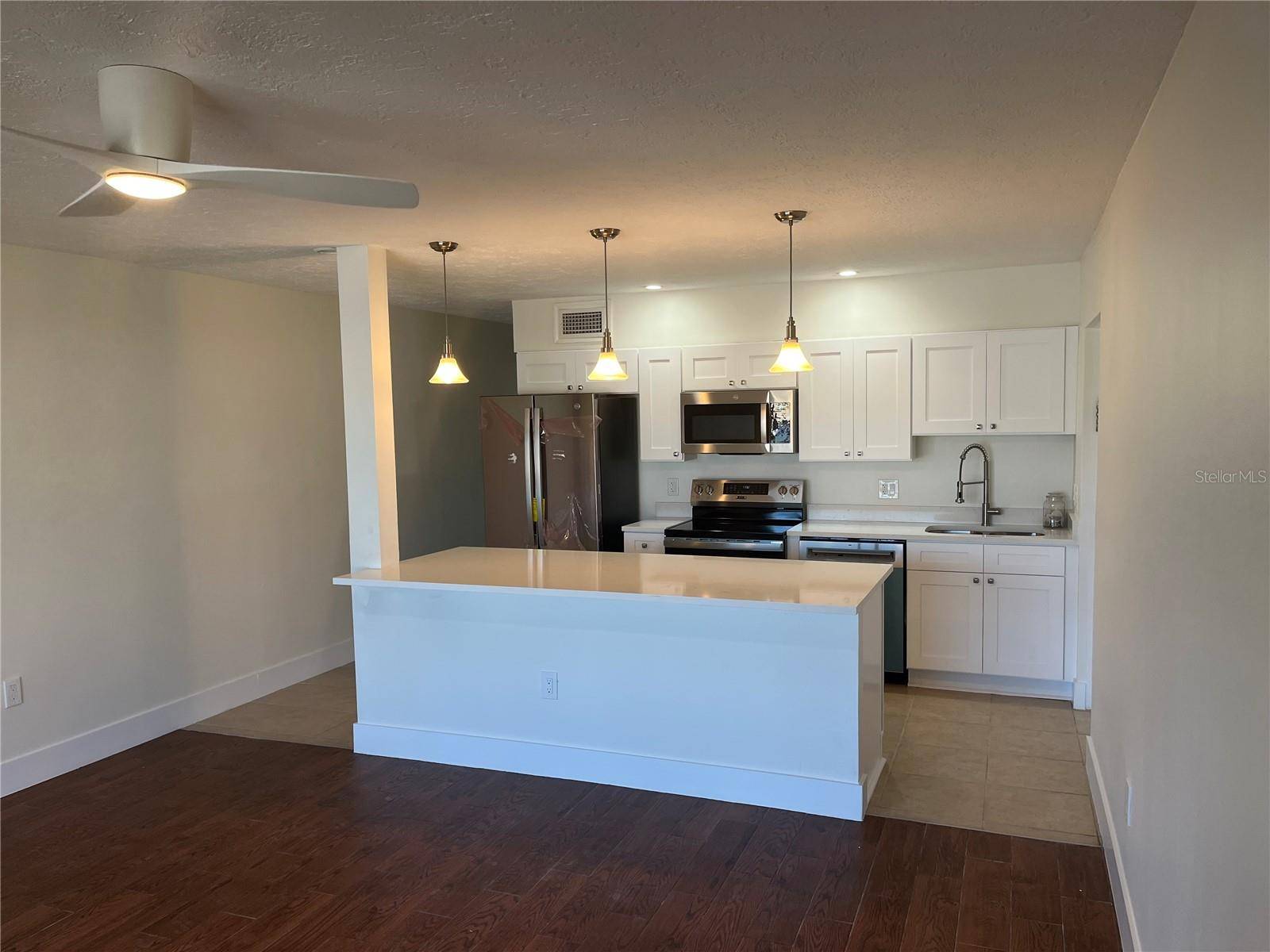 Treasure Island, FL 33706,240 115TH AVE #1