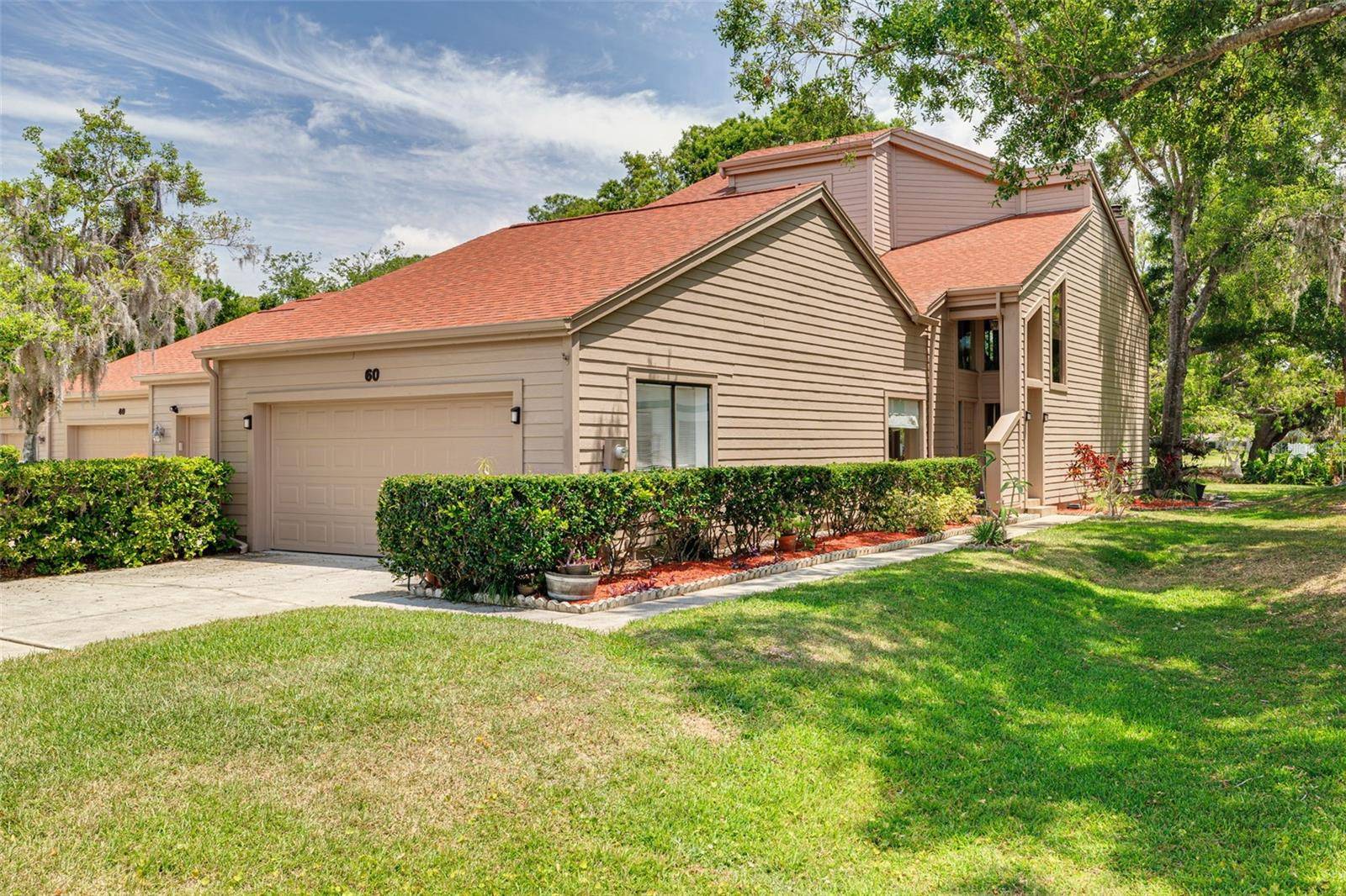 Oldsmar, FL 34677,60 WOODRIDGE CIR