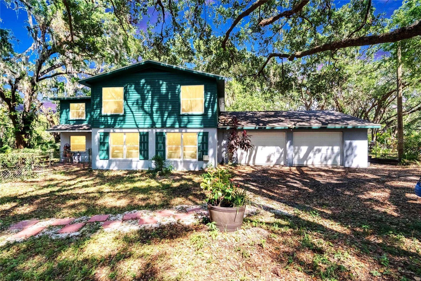 Gibsonton, FL 33534,9724 HERMIT HOLLOW LN
