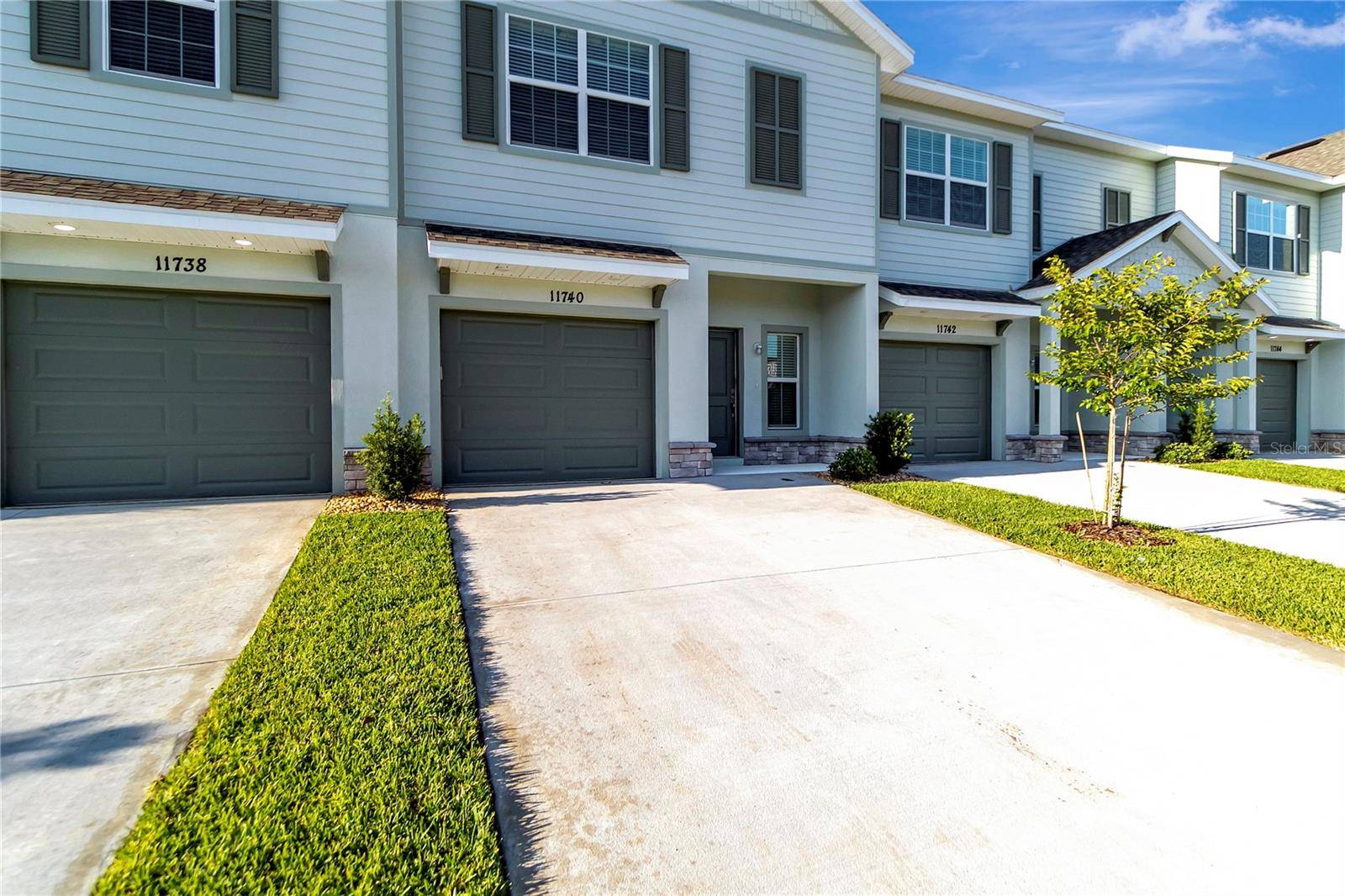 Seffner, FL 33584,11740 BLACKBROOK CT