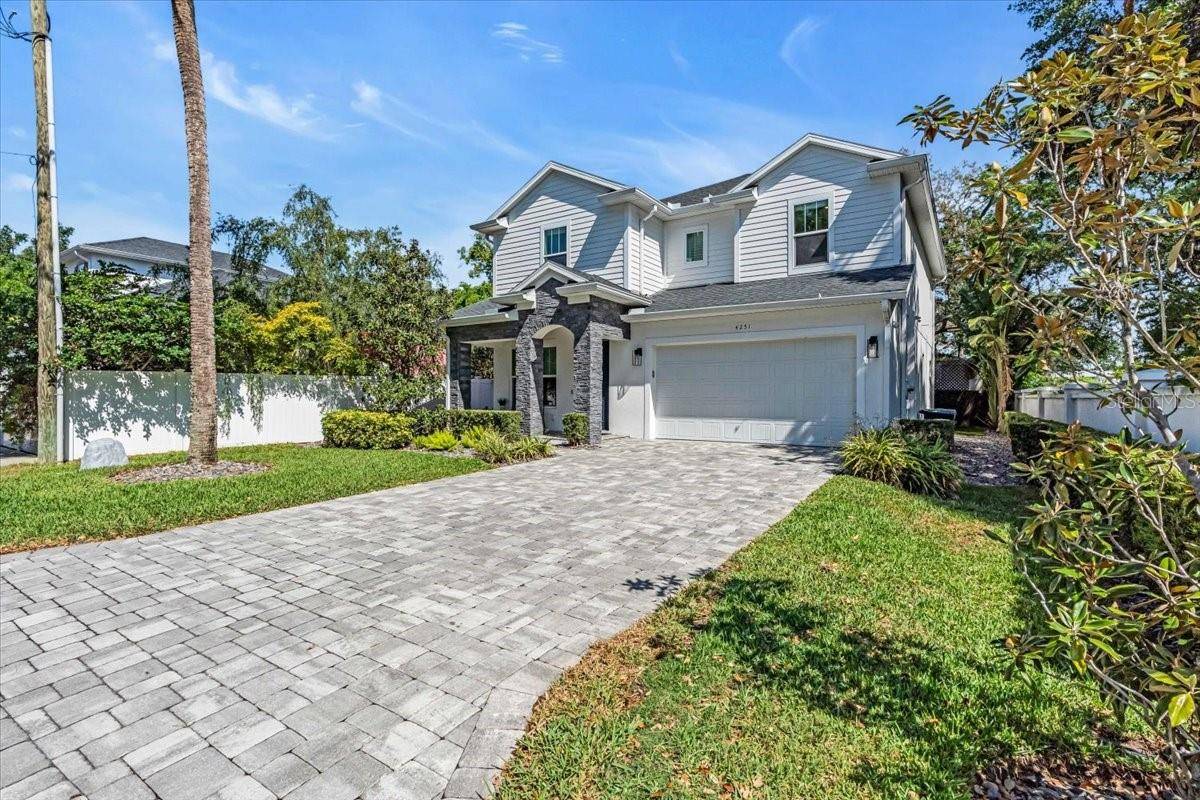 Tampa, FL 33609,4251 W ROLAND ST