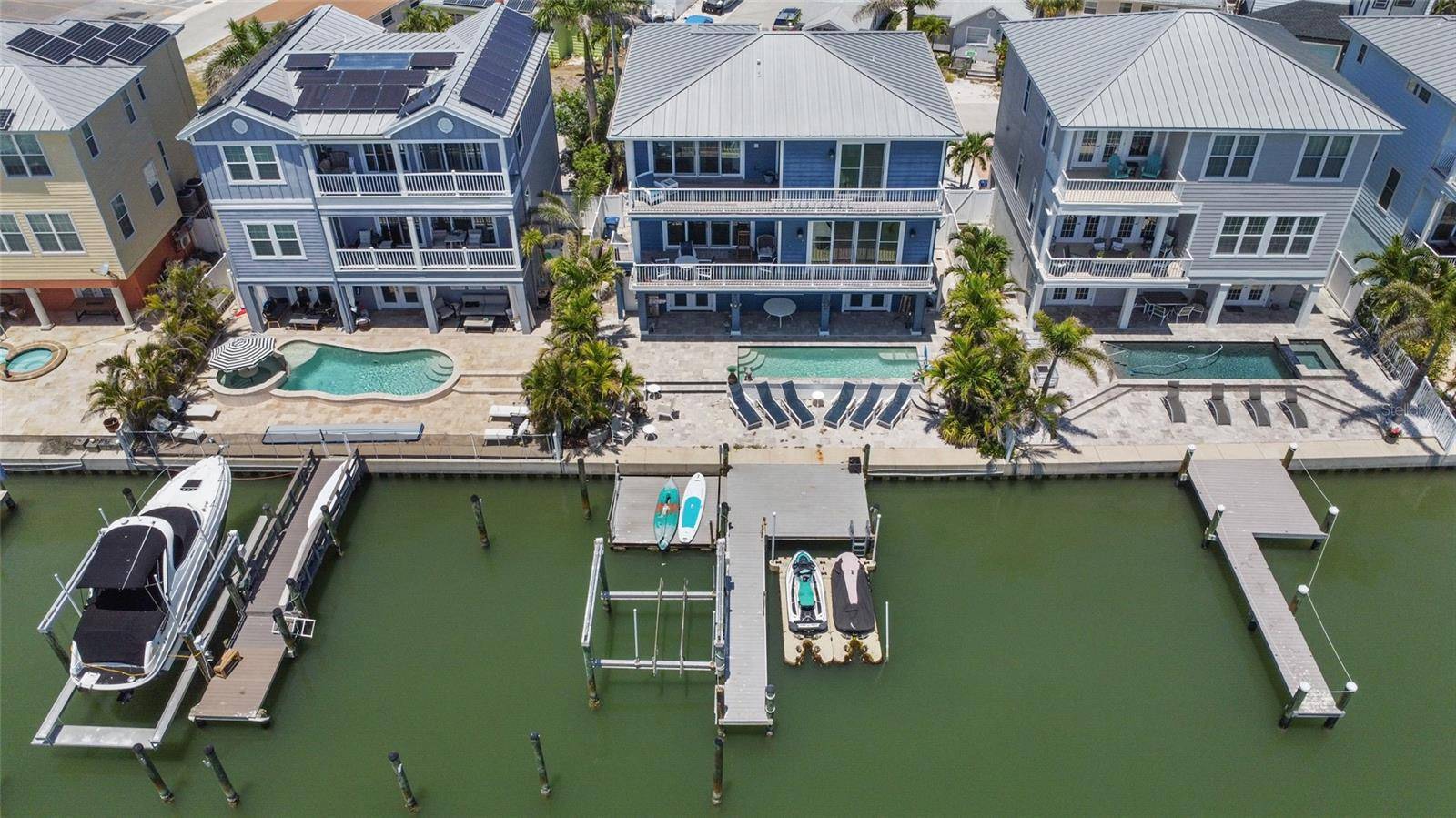 Madeira Beach, FL 33708,460 137TH AVENUE CIR