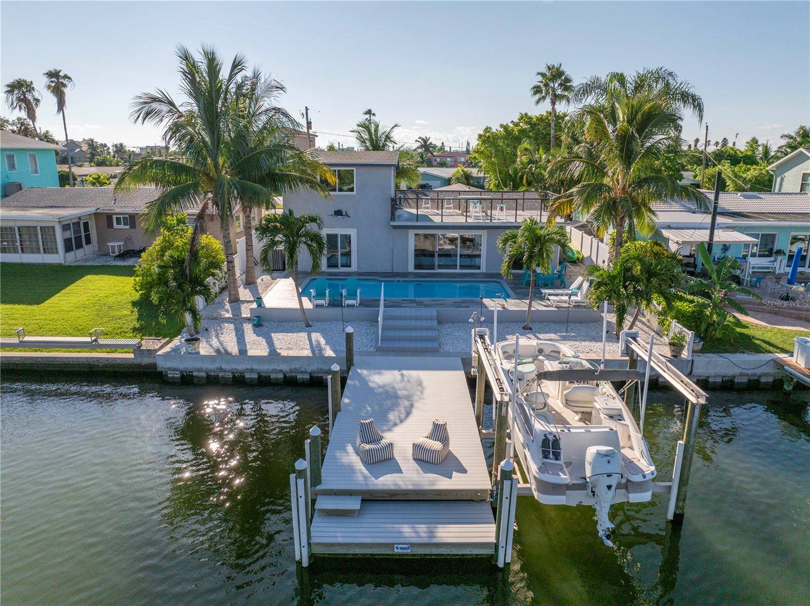Madeira Beach, FL 33708,533 LILLIAN DR