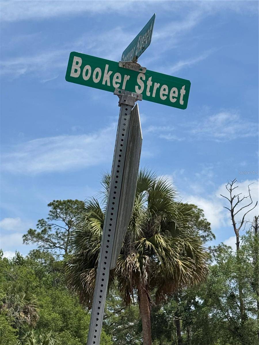 Palatka, FL 32177,123 CARVER ST