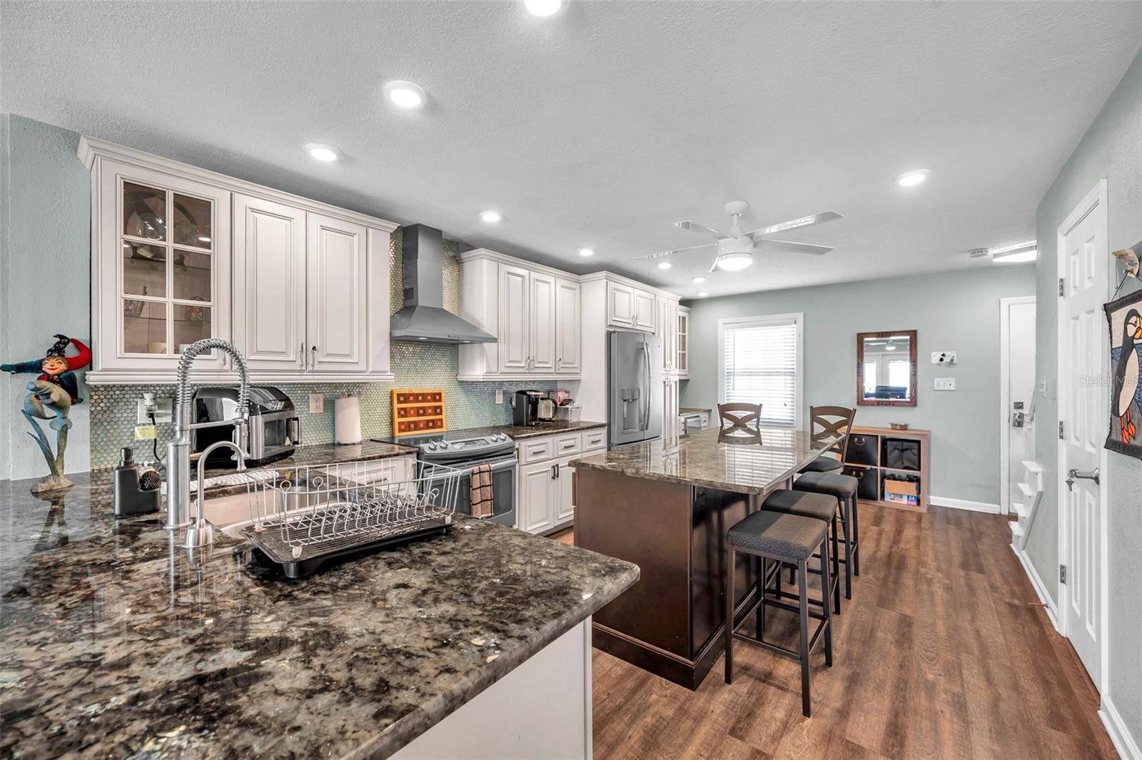 St Petersburg, FL 33705,4768 COQUINA KEY DR SE