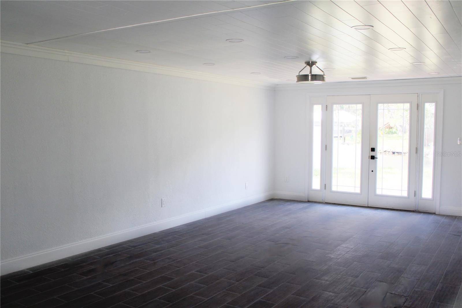 Tampa, FL 33615,8817 AUDREY LN