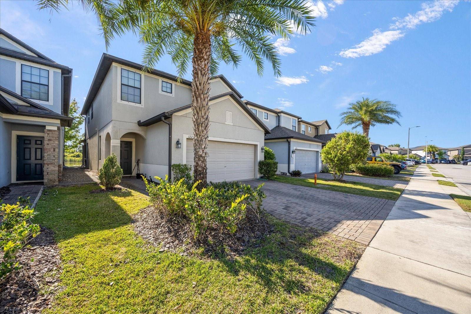 Brandon, FL 33511,1227 BALLARD GREEN PL