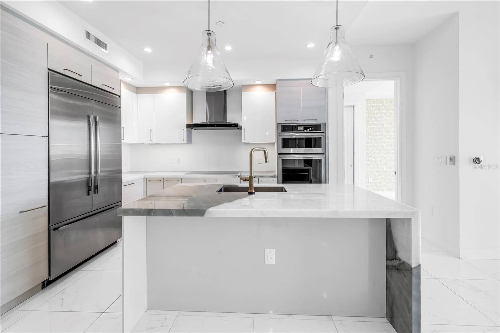 St Petersburg, FL 33701,100 1ST AVE N #3104
