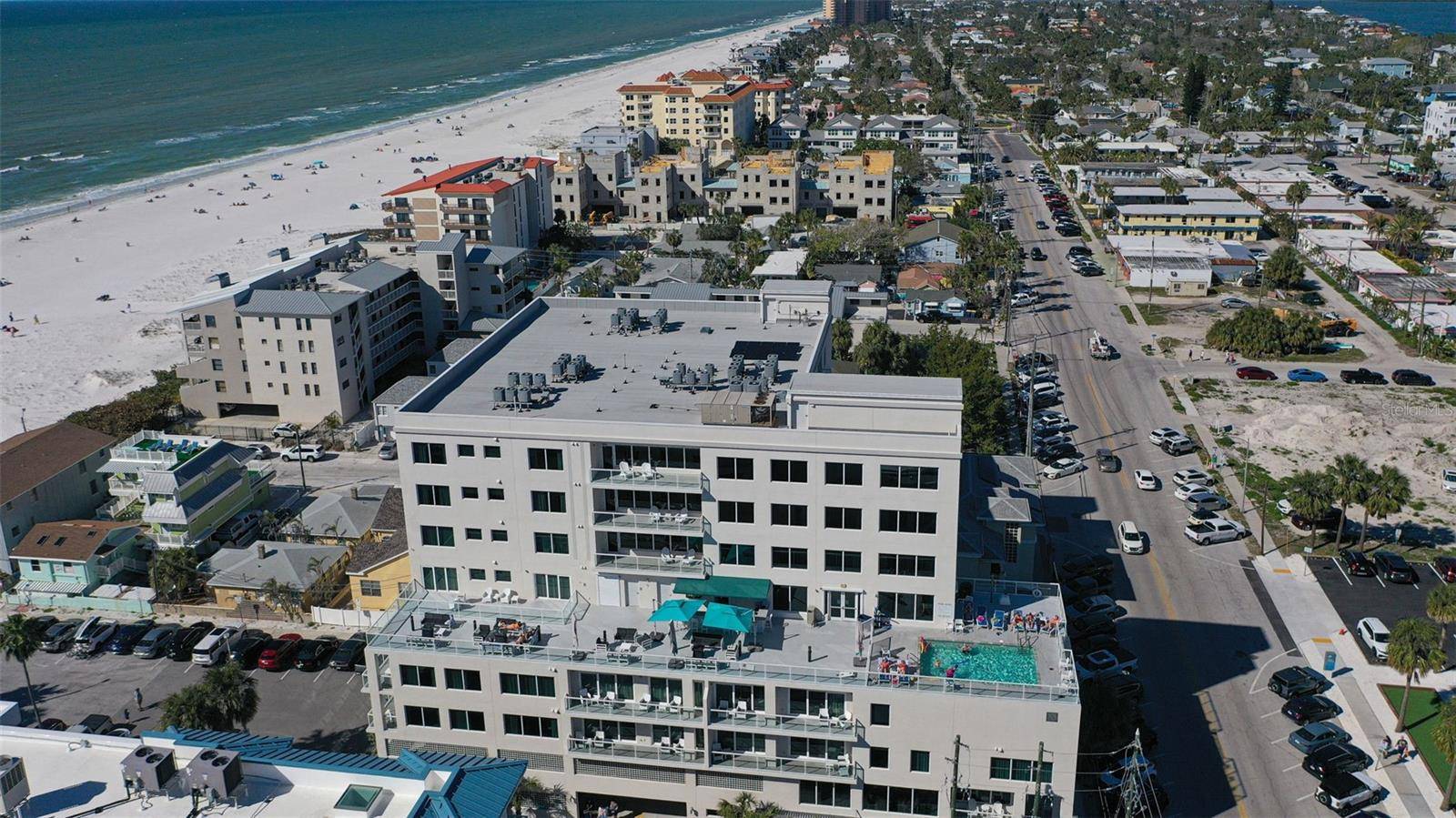 Clearwater Beach, FL 33767,24 AVALON ST #305