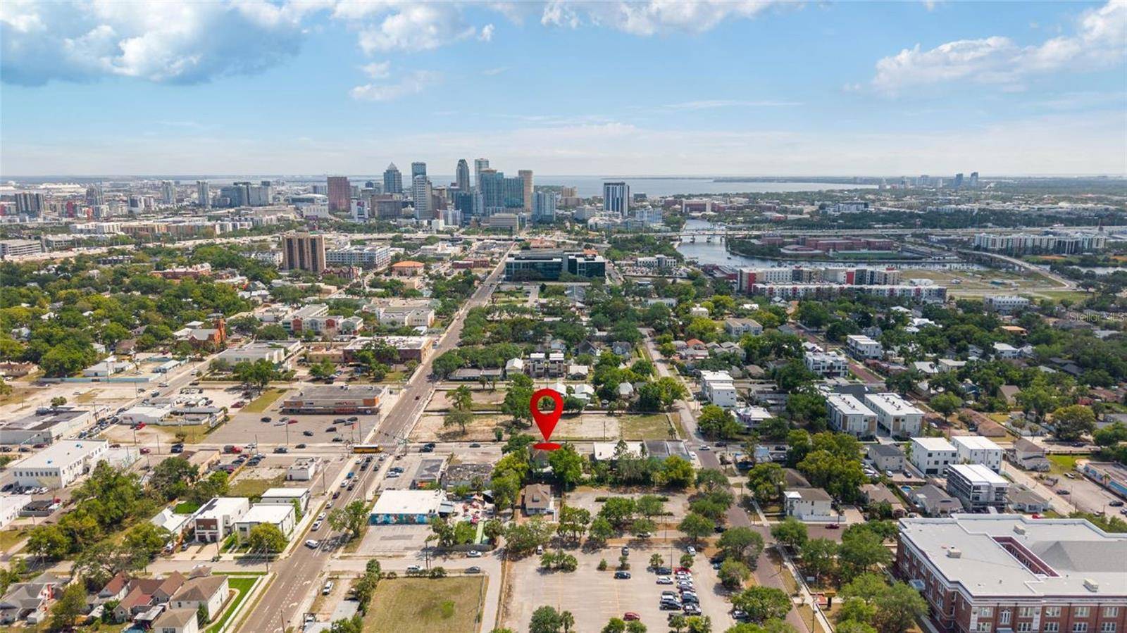 Tampa, FL 33602,105 W COLUMBUS DR