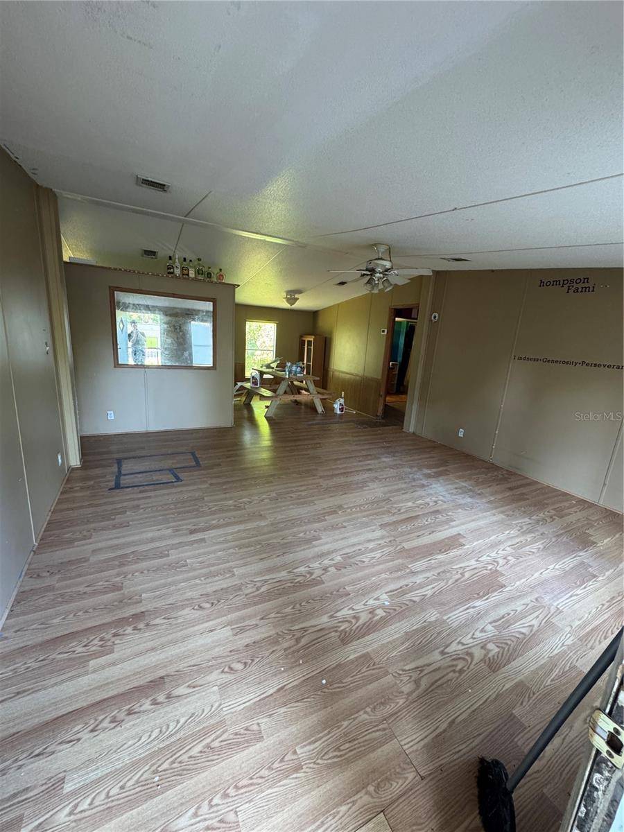 Nobleton, FL 34661,28492 SENTINEL ST