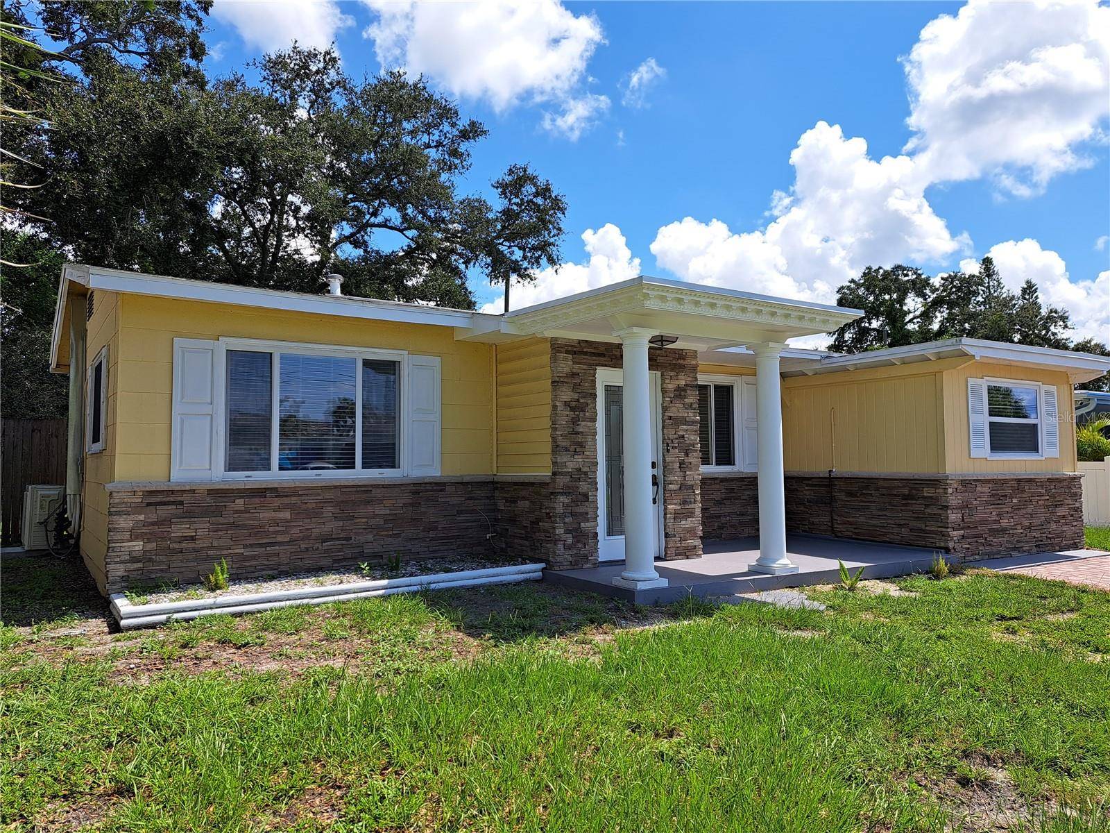 South Pasadena, FL 33707,844 67TH ST S