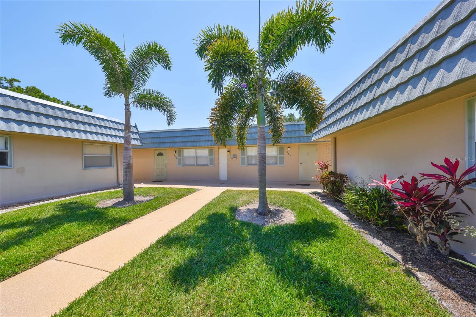 Sun City Center, FL 33573,1802 BEDFORD TER #187