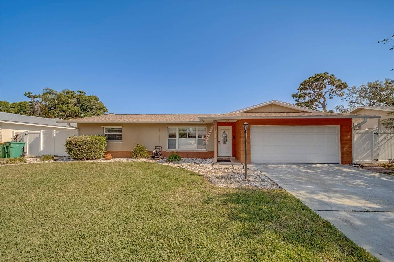 Seminole, FL 33776,13057 89TH AVE