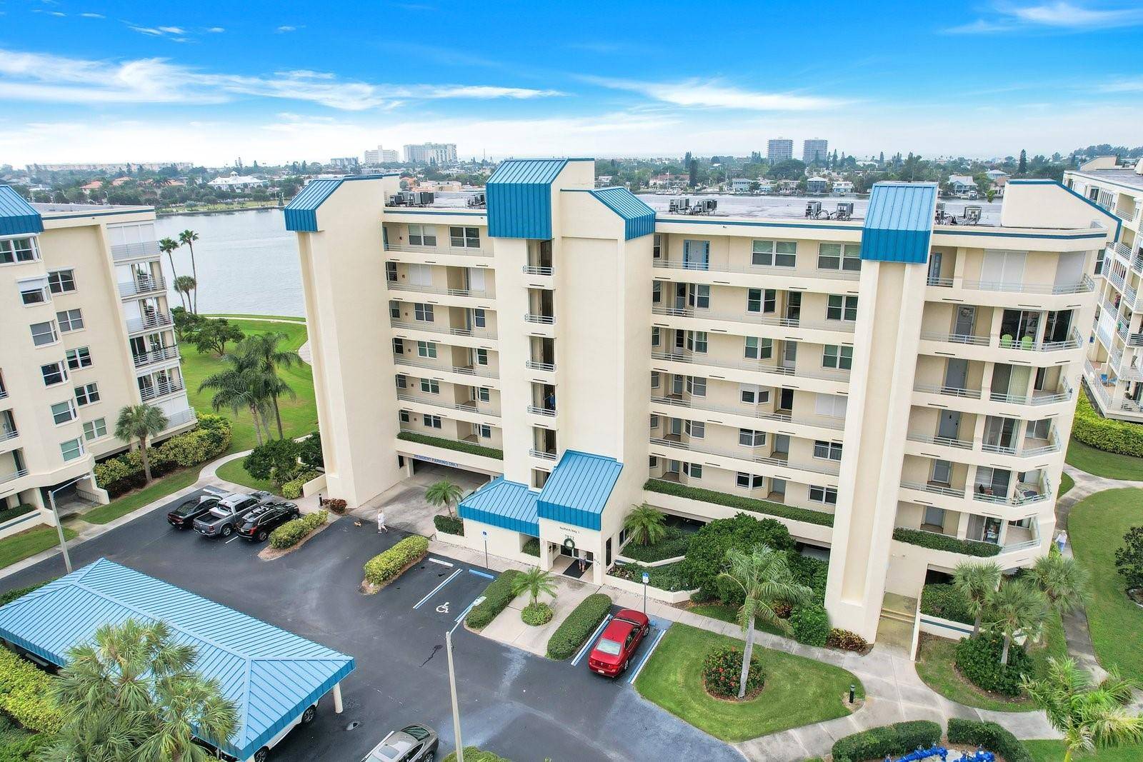 South Pasadena, FL 33707,7872 SAILBOAT KEY BLVD S #602