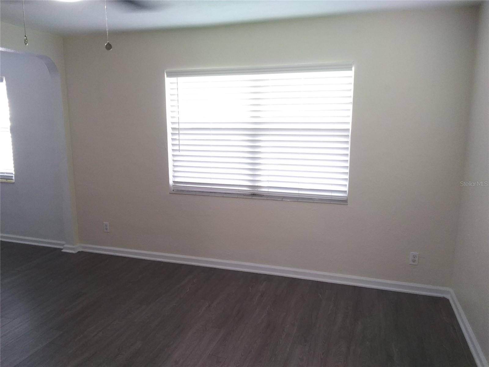 St Petersburg, FL 33710,4976 14TH AVE N