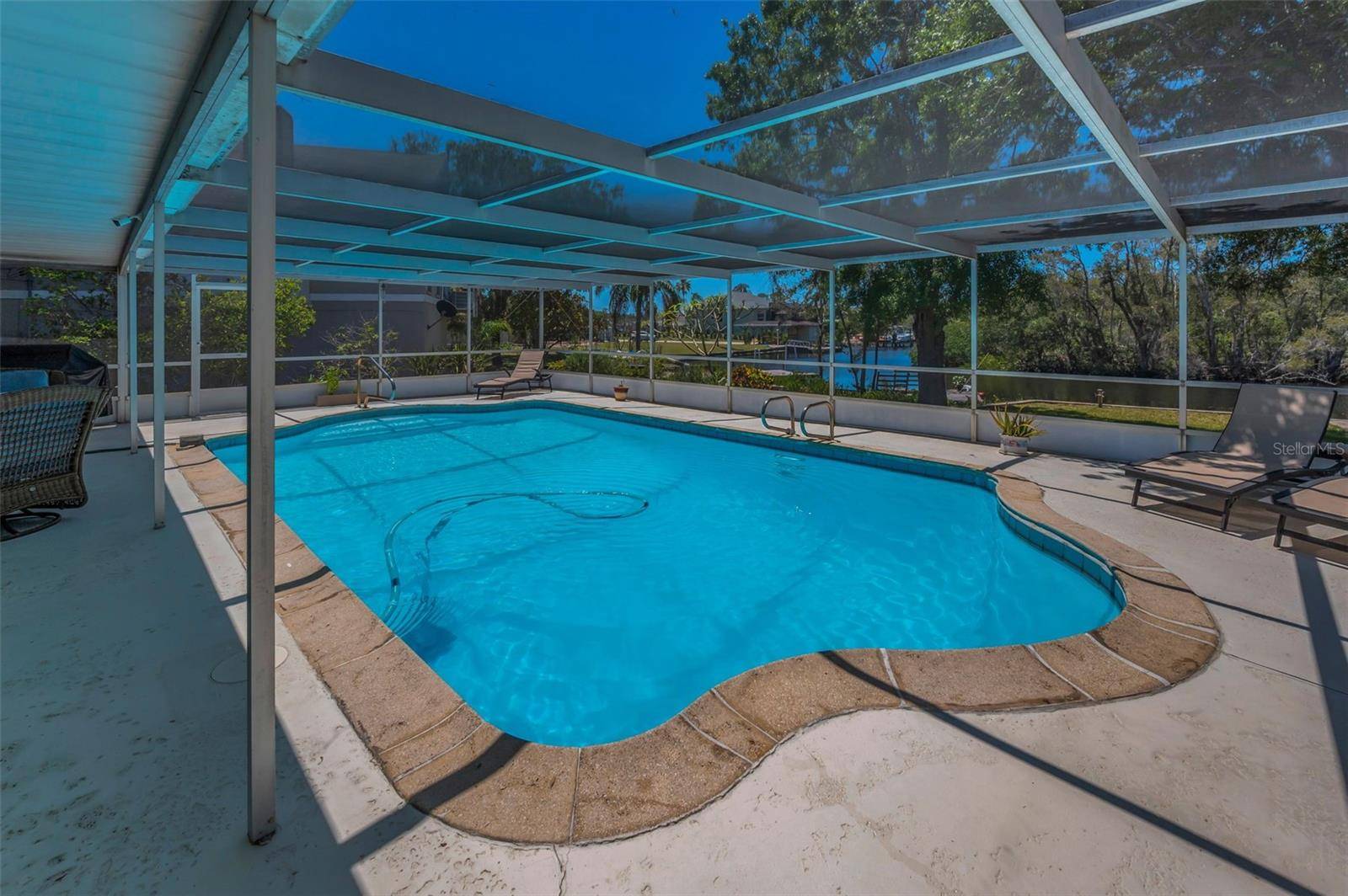 Holiday, FL 34691,3133 PINEVIEW DR
