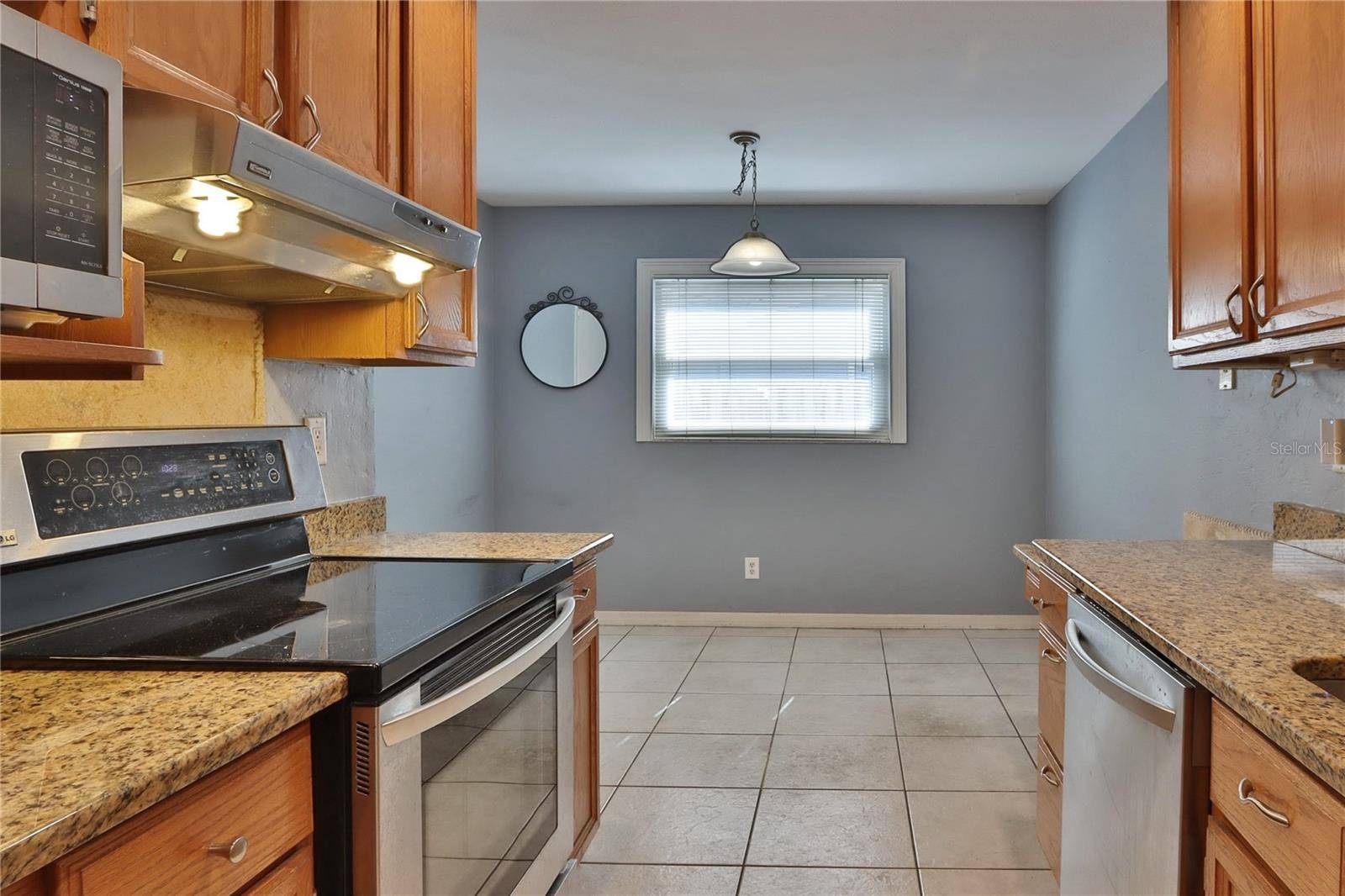 Oldsmar, FL 34677,1915 PEPPERTREE DR