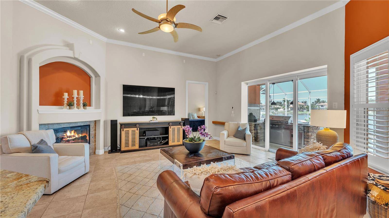 Apollo Beach, FL 33572,729 MANNS HARBOR DRIVE