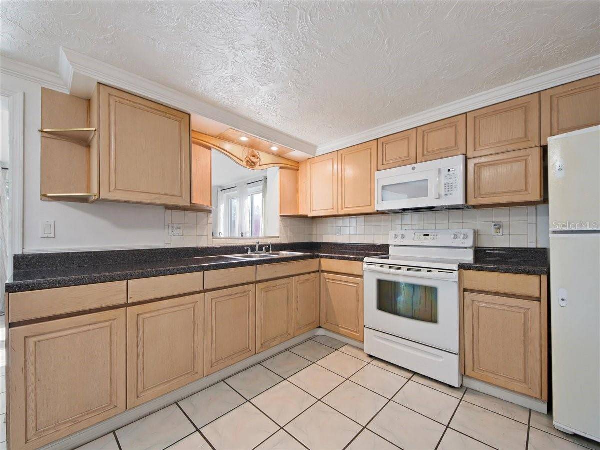 Holiday, FL 34691,3338 HOOVER DR