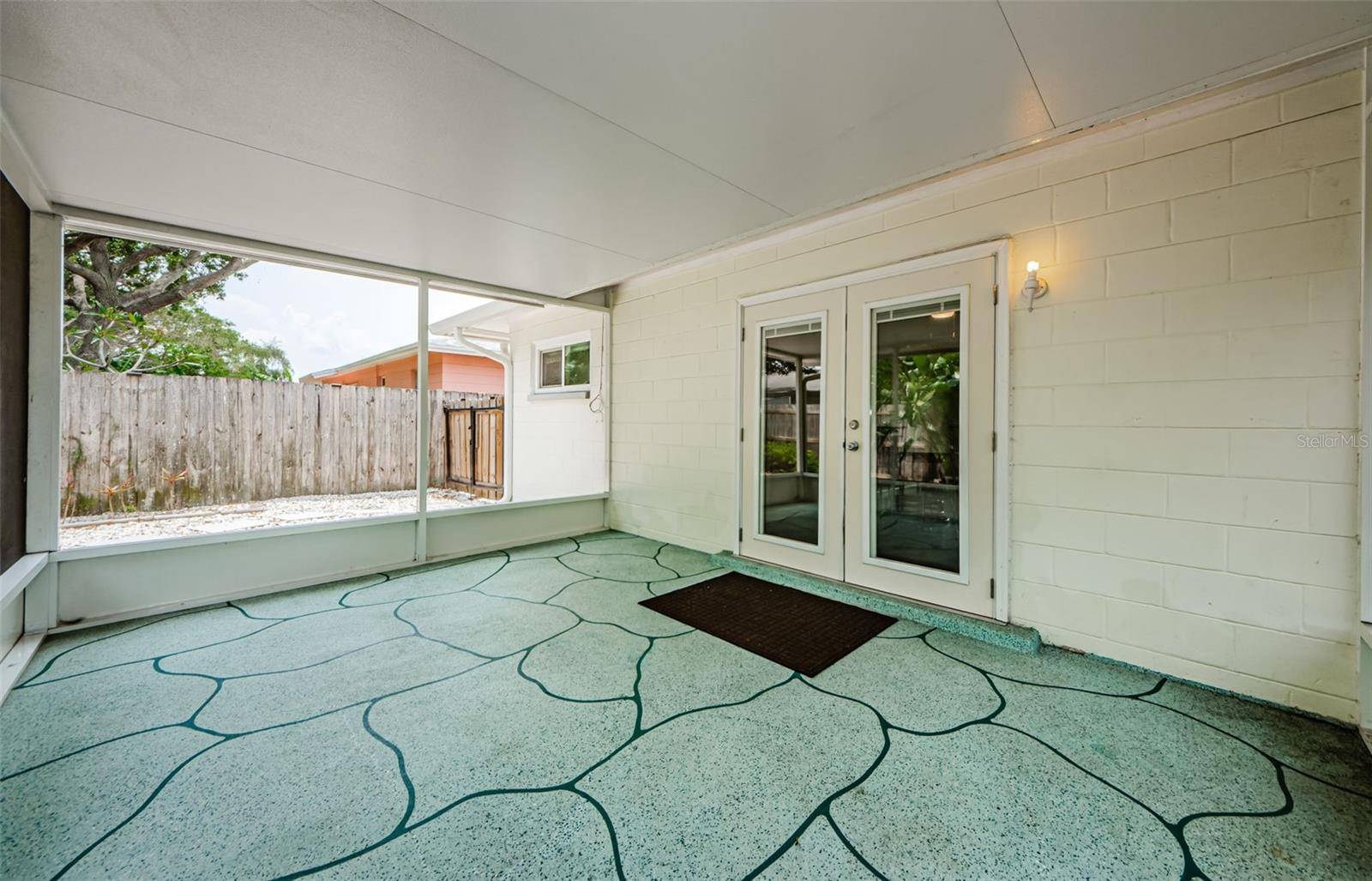 Tarpon Springs, FL 34689,1615 STONEHAVEN WAY