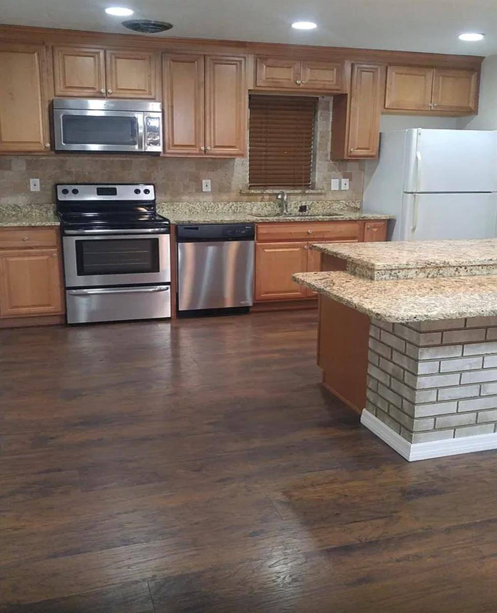 Tampa, FL 33611,4609 S RENELLIE DR