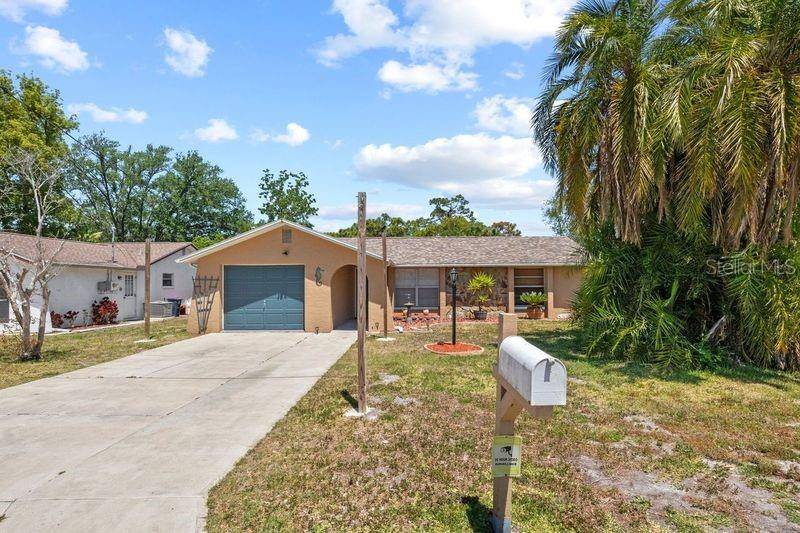 Hudson, FL 34667,8317 NEEDLES DR