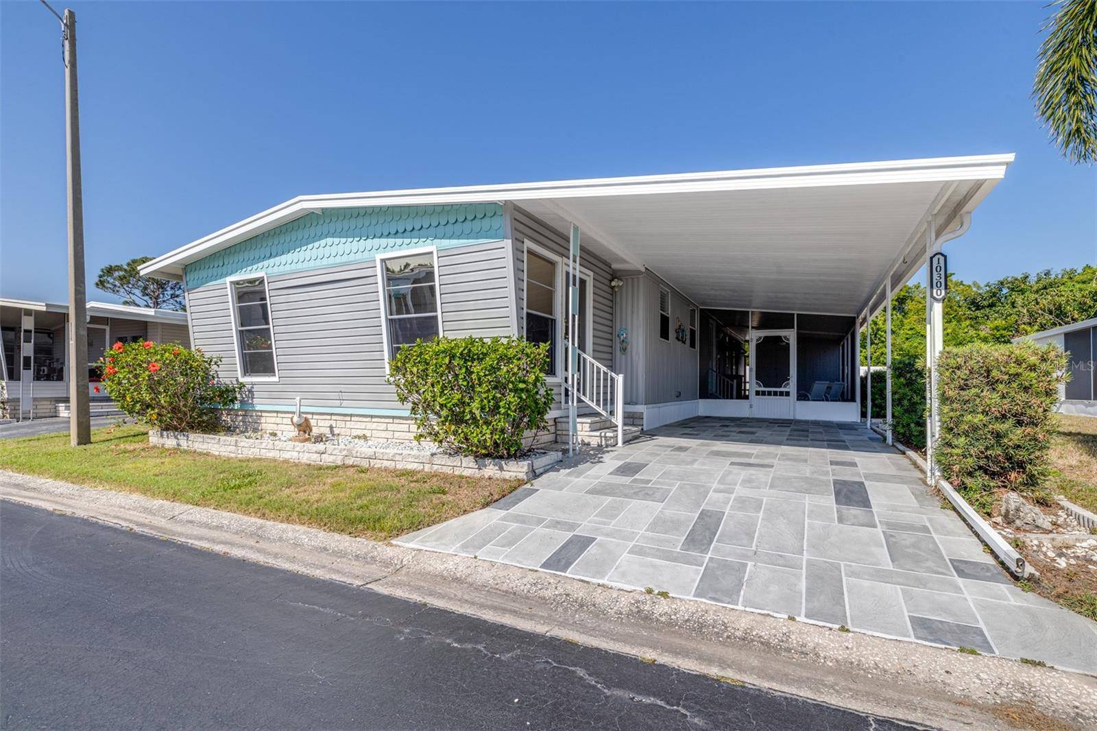Largo, FL 33773,10300 HOLIDAY LN #361