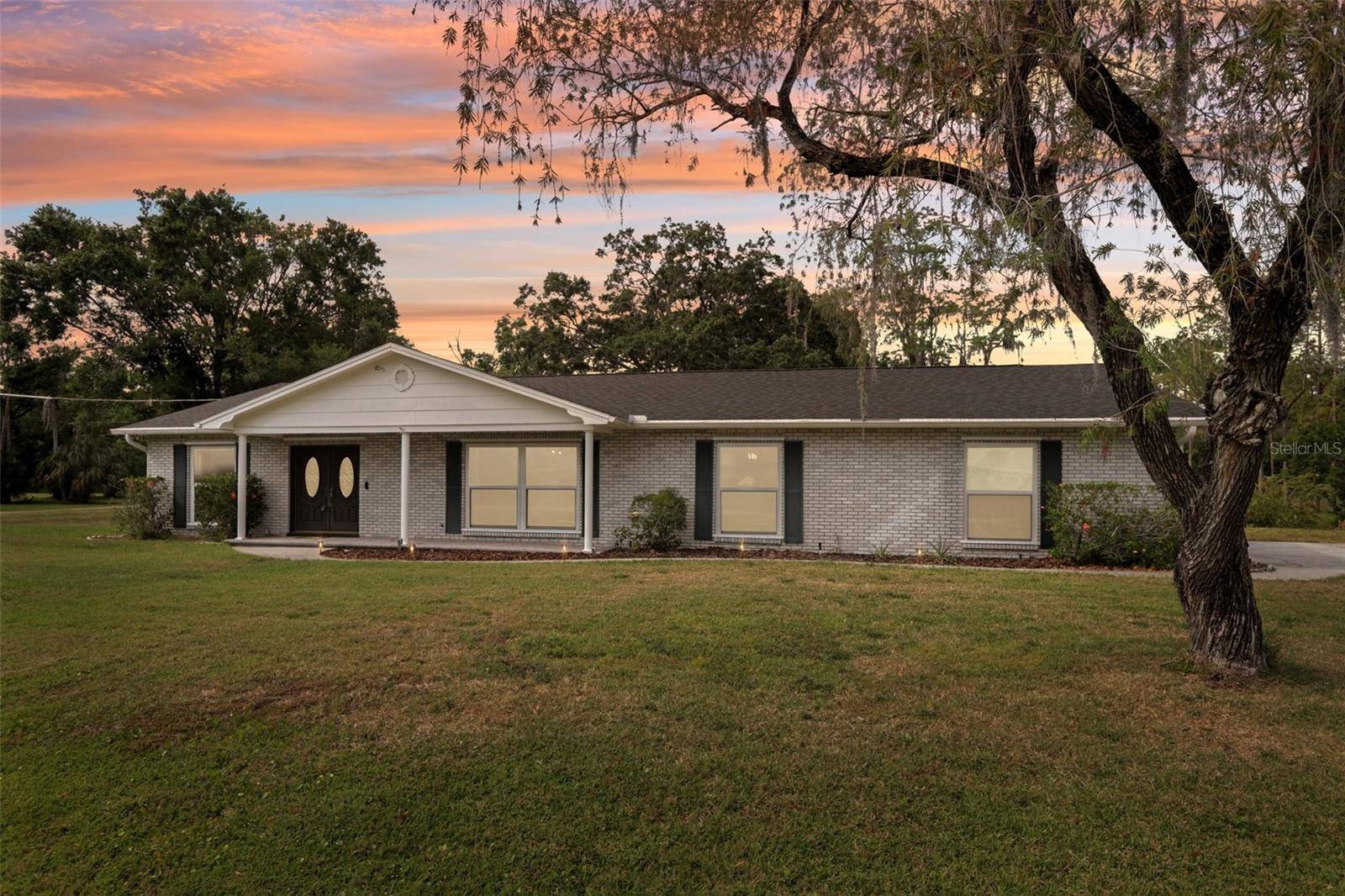 Lutz, FL 33549,1226 DEBUEL RD