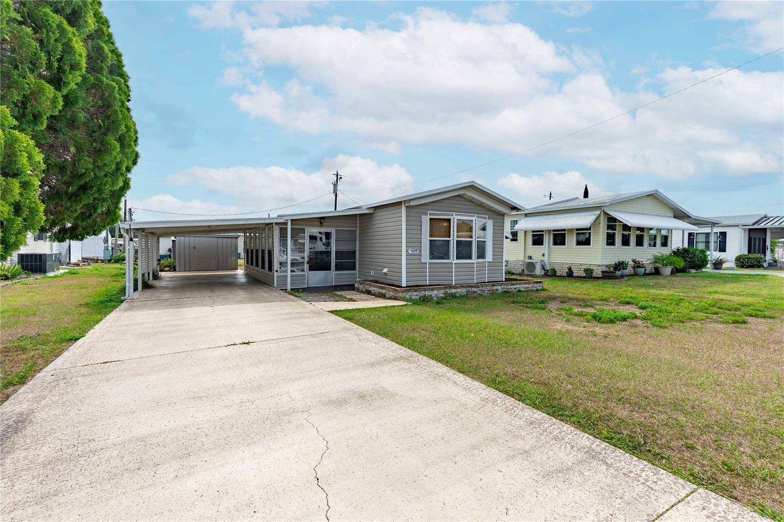 Zephyrhills, FL 33542,5428 JOYCE ST
