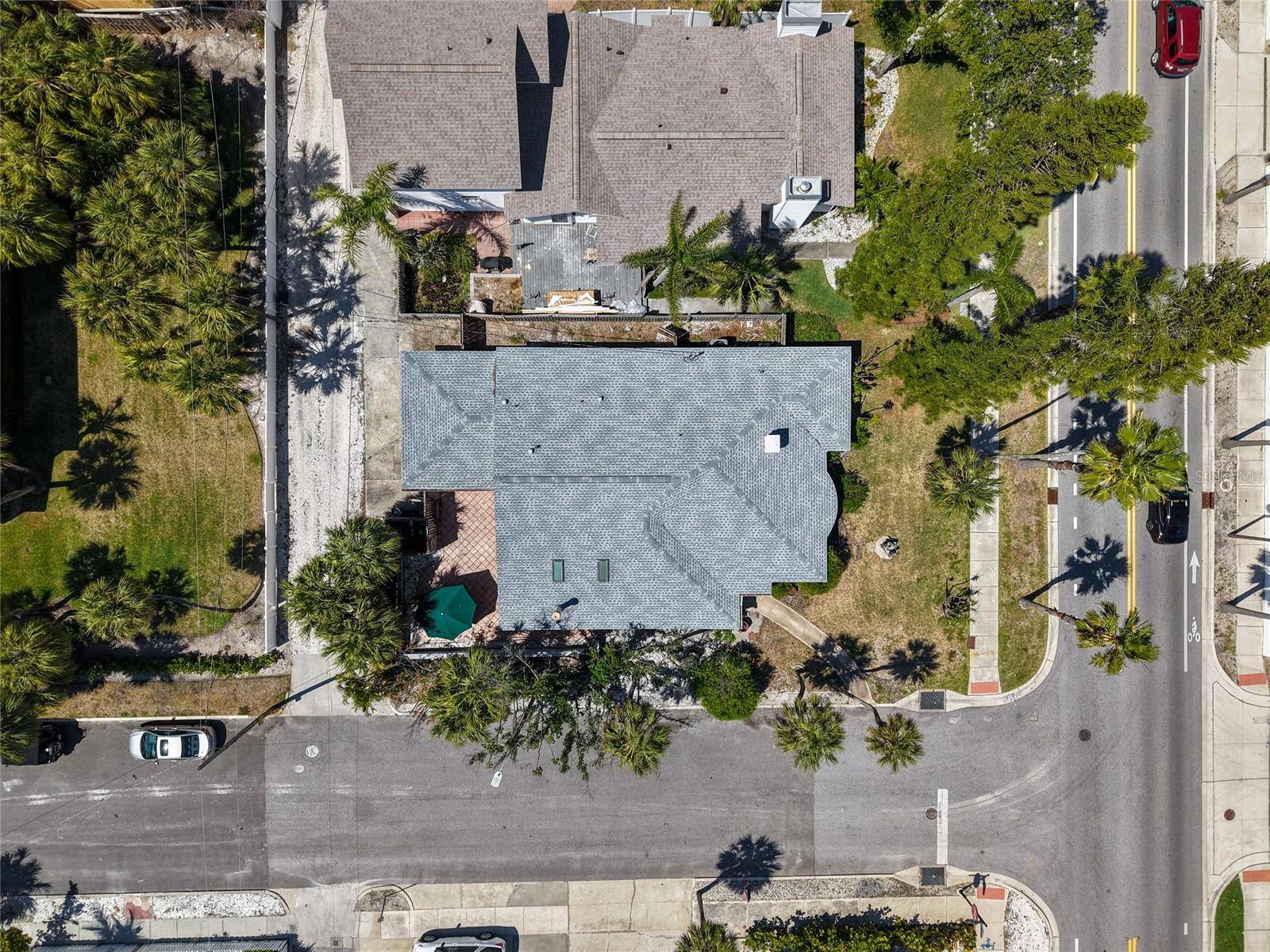 St Pete Beach, FL 33706,2700 PASS A GRILLE WAY