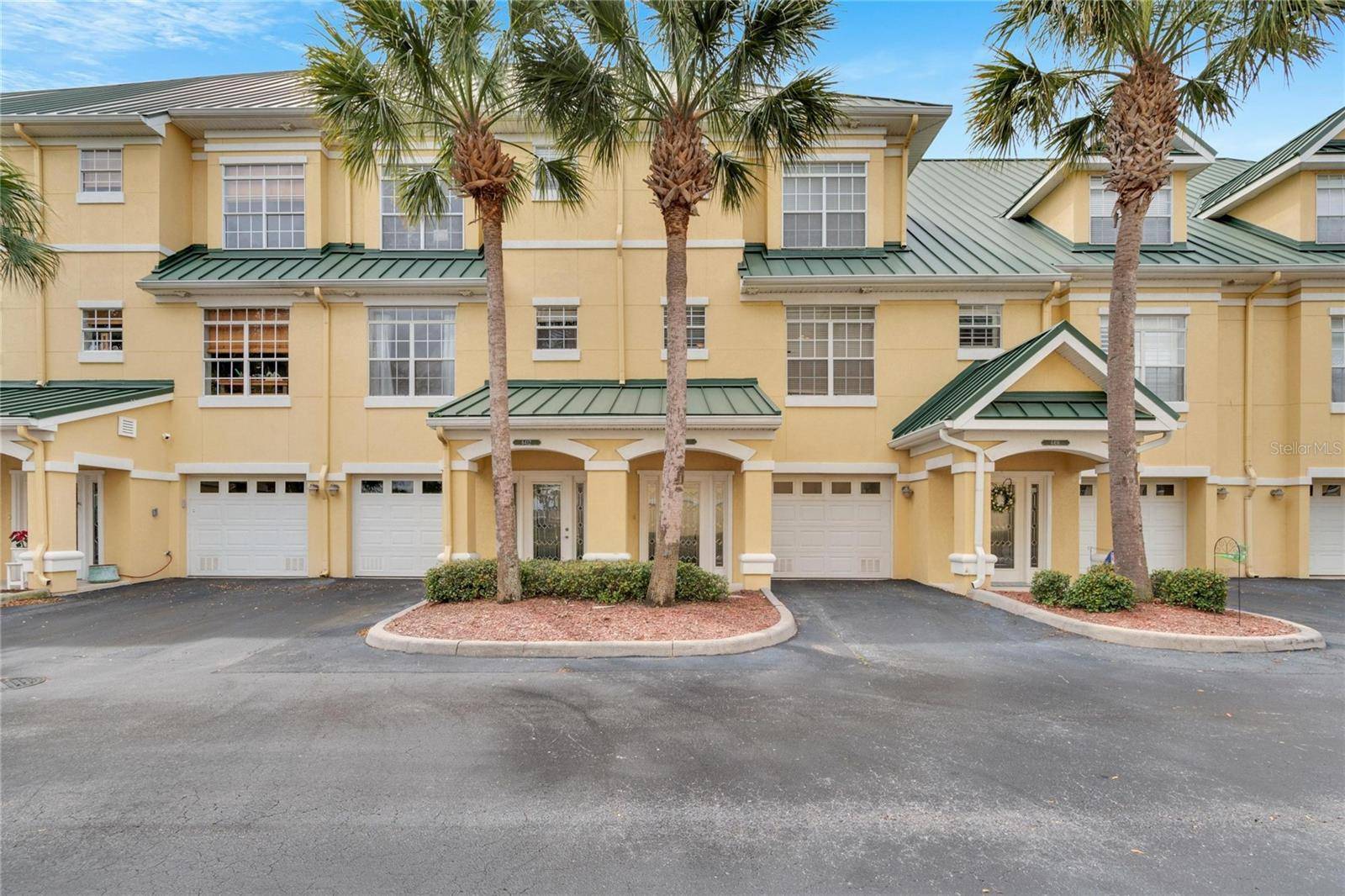 Apollo Beach, FL 33572,6414 SUNSET BAY CIR