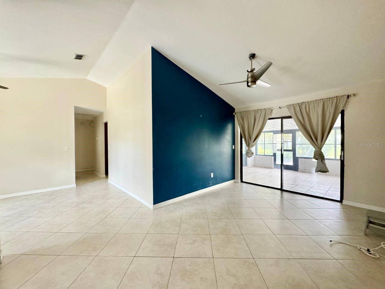 Clearwater, FL 33762,3944 102ND PL N