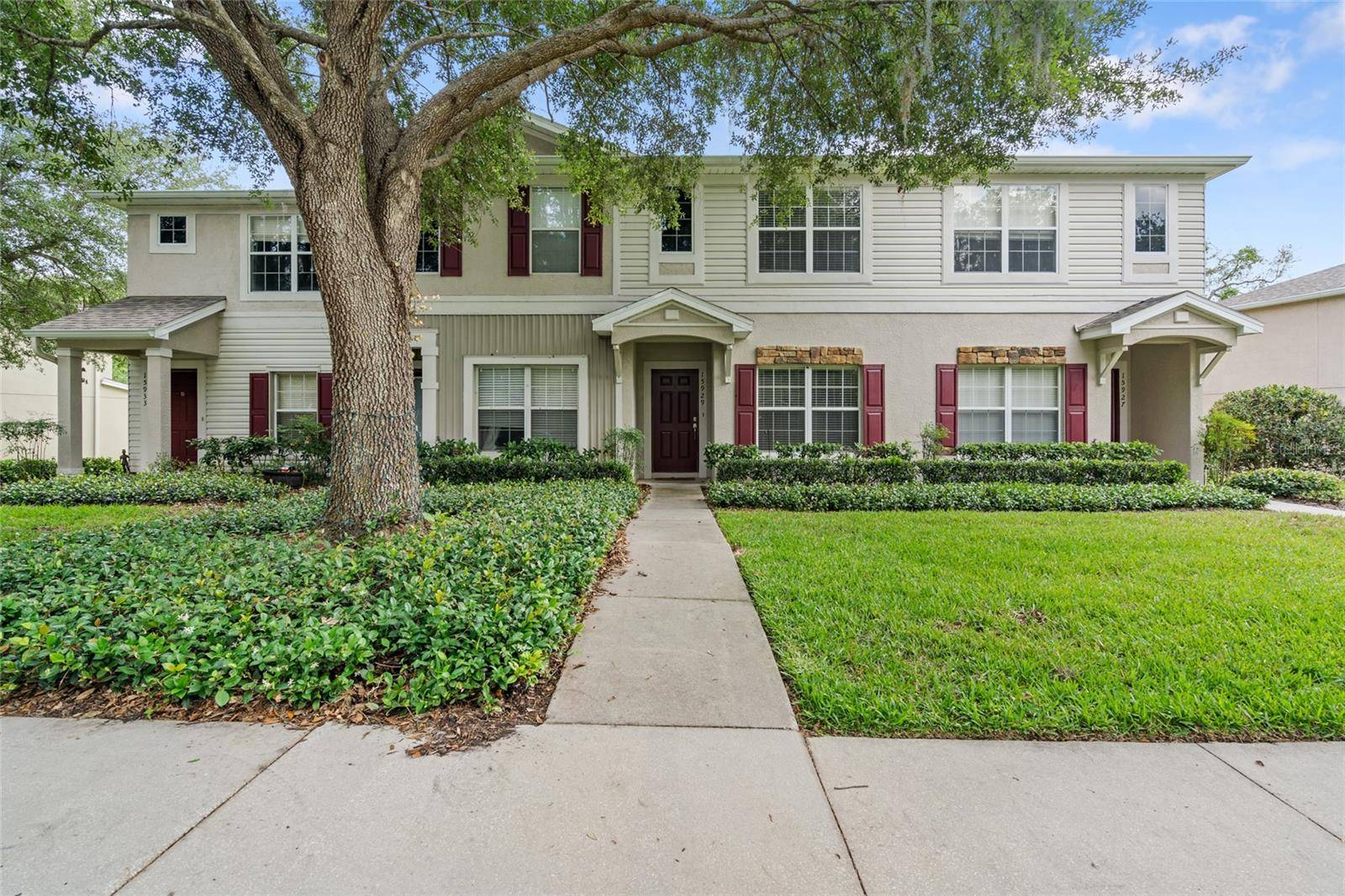 Lithia, FL 33547,15929 FISHHAWK CREEK LN