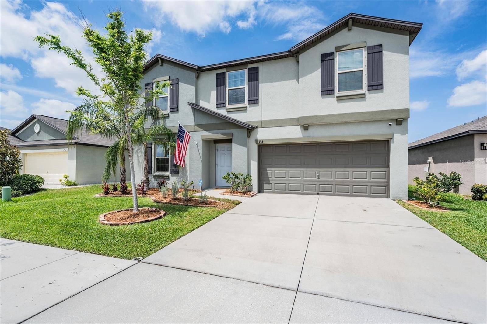 Ruskin, FL 33570,754 8TH ST NW