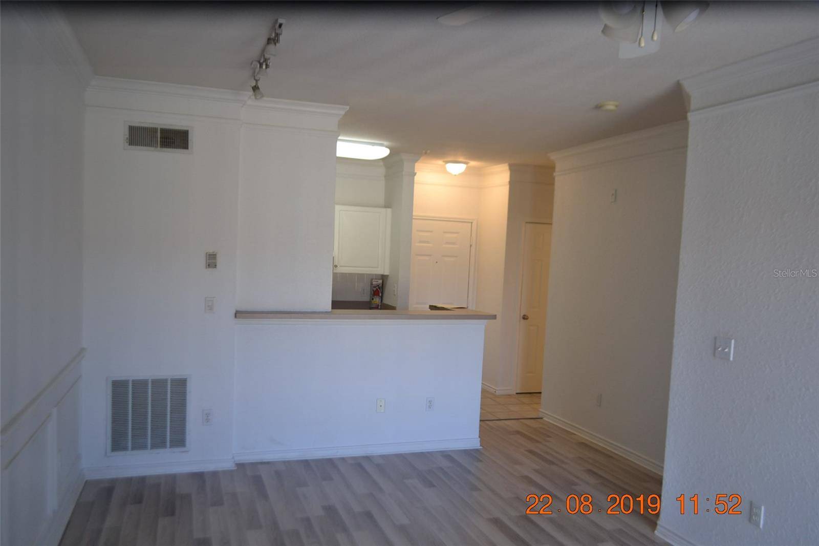Tampa, FL 33615,4323 BAYSIDE VILLAGE DR #206