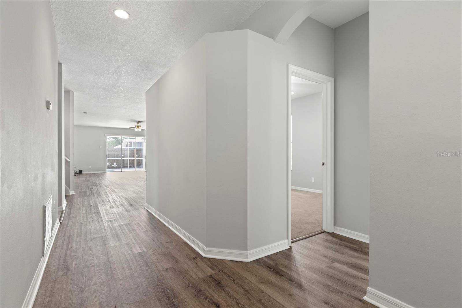 Riverview, FL 33569,9818 WHITE BARN WAY
