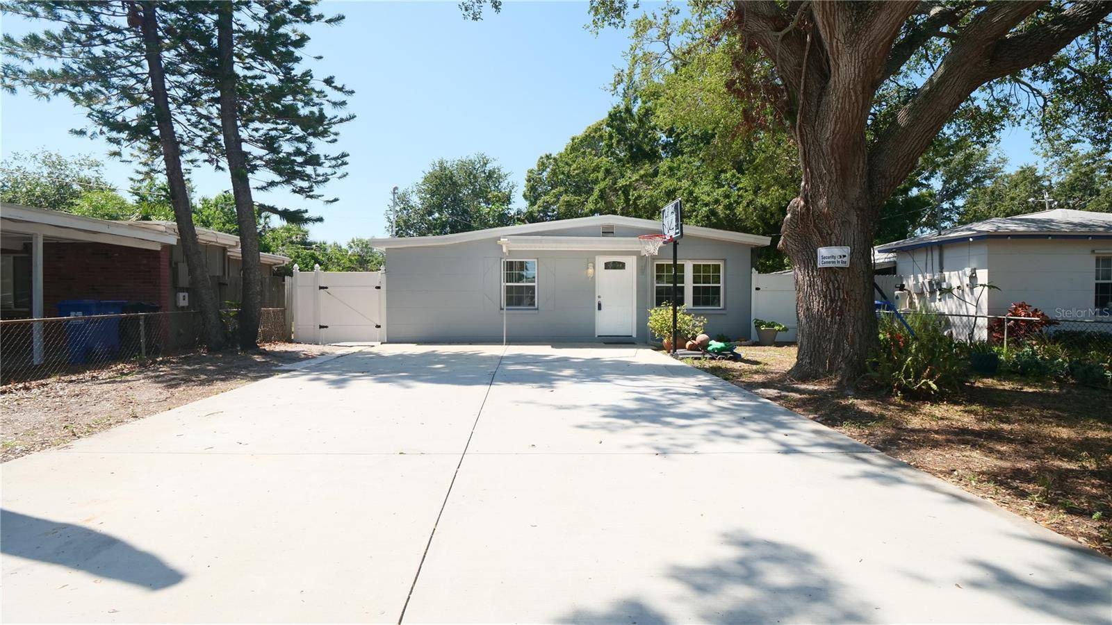 St Petersburg, FL 33710,7428 36TH AVE N