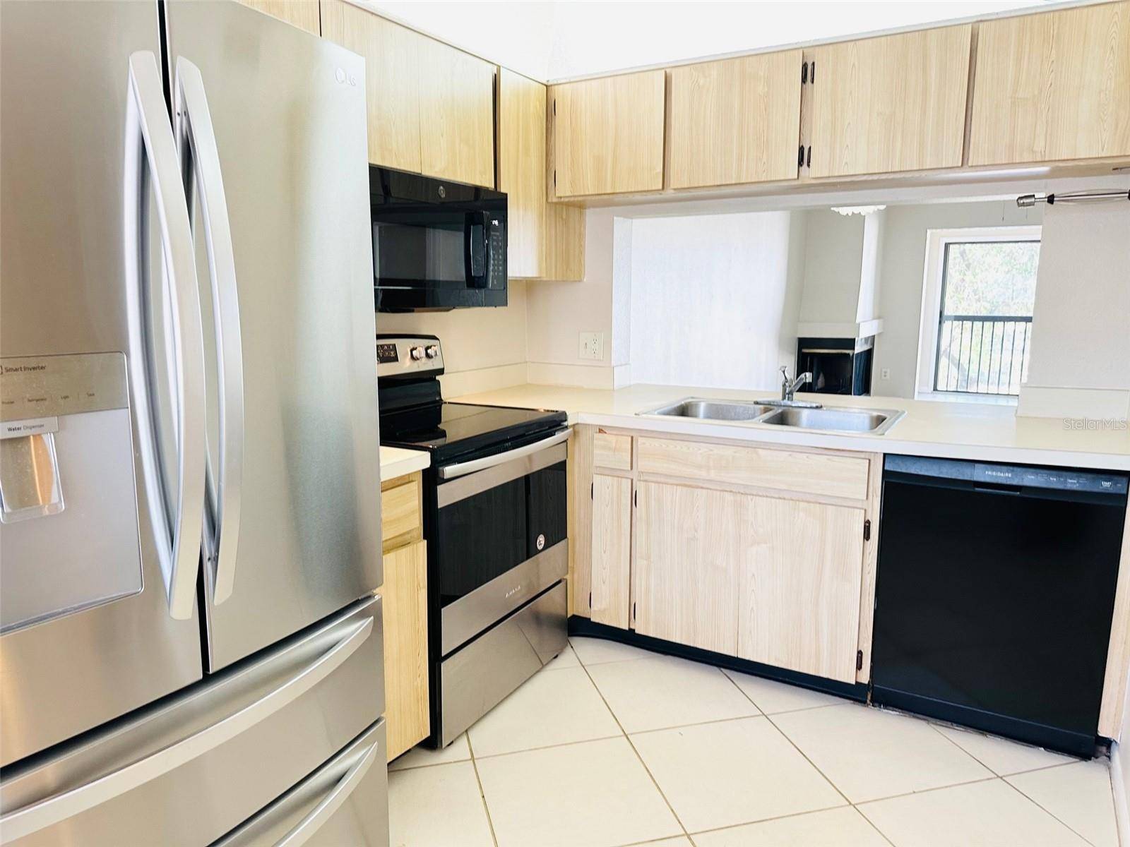 Clearwater, FL 33762,2024 BLUE HAWK CT #1822