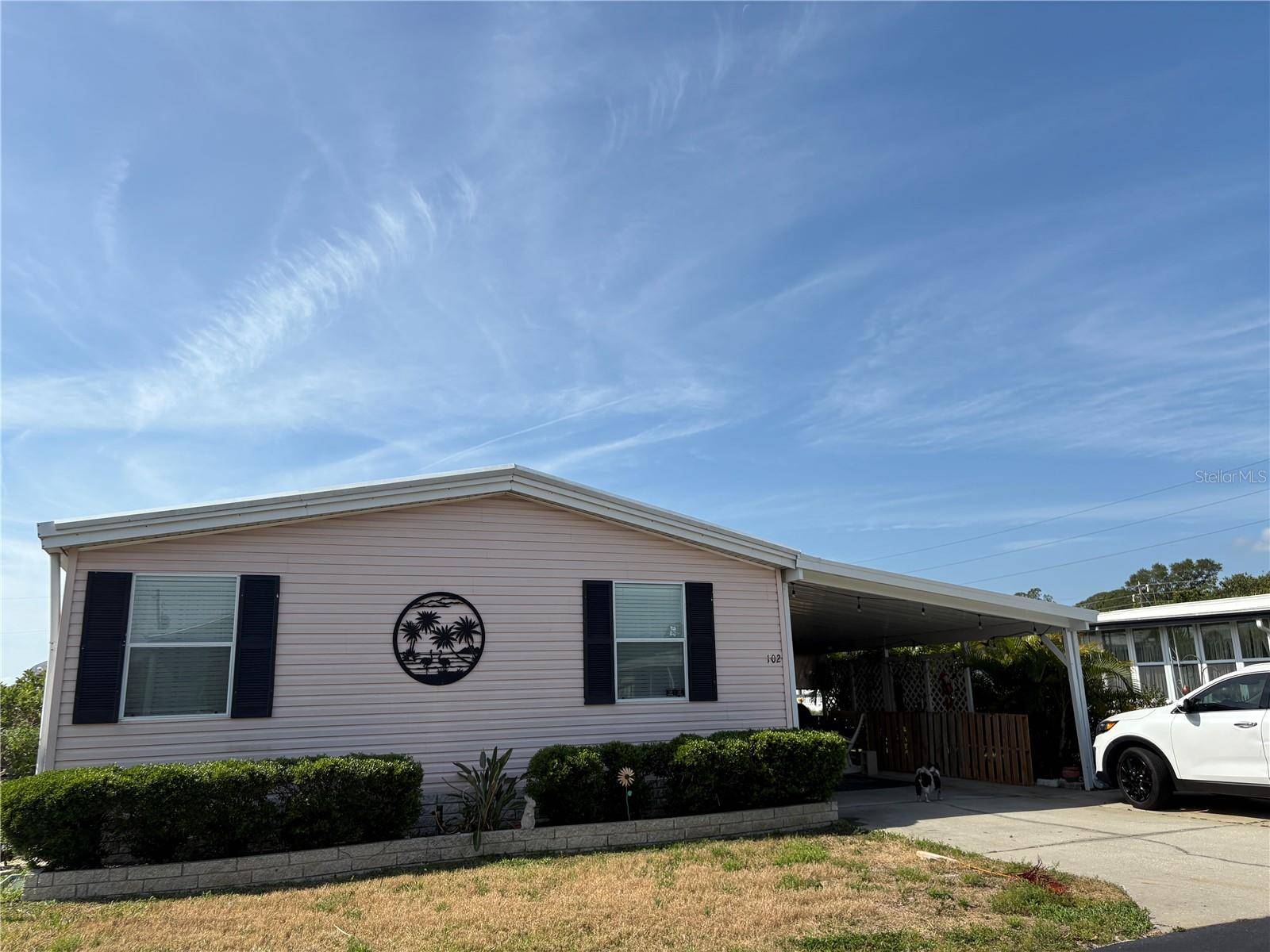 St Petersburg, FL 33702,102 AMERICANA CT NE #206