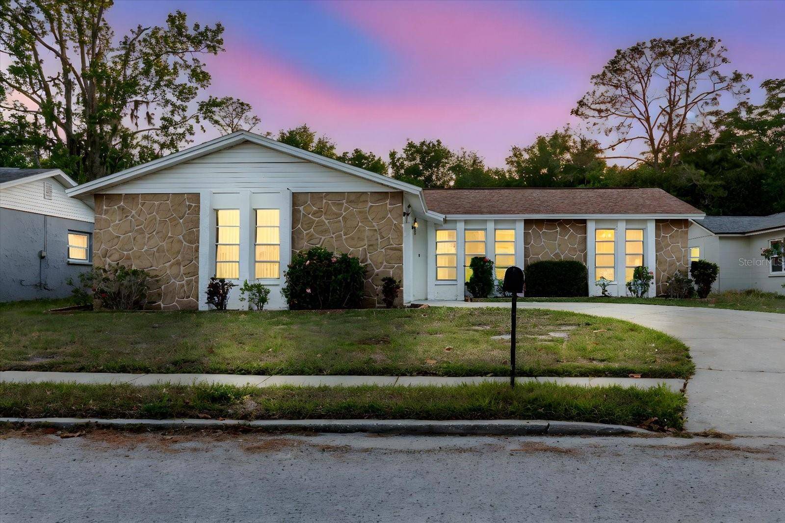 Holiday, FL 34690,3139 CORONA DR