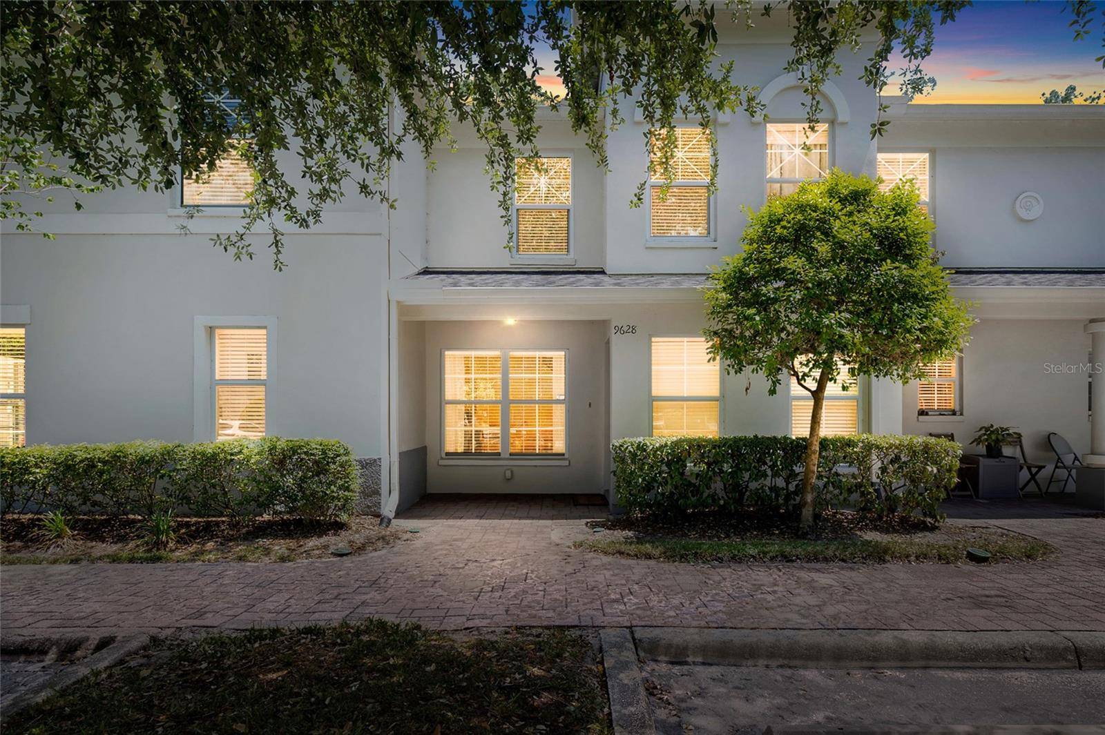 Tampa, FL 33635,9628 CHARLESBERG DR