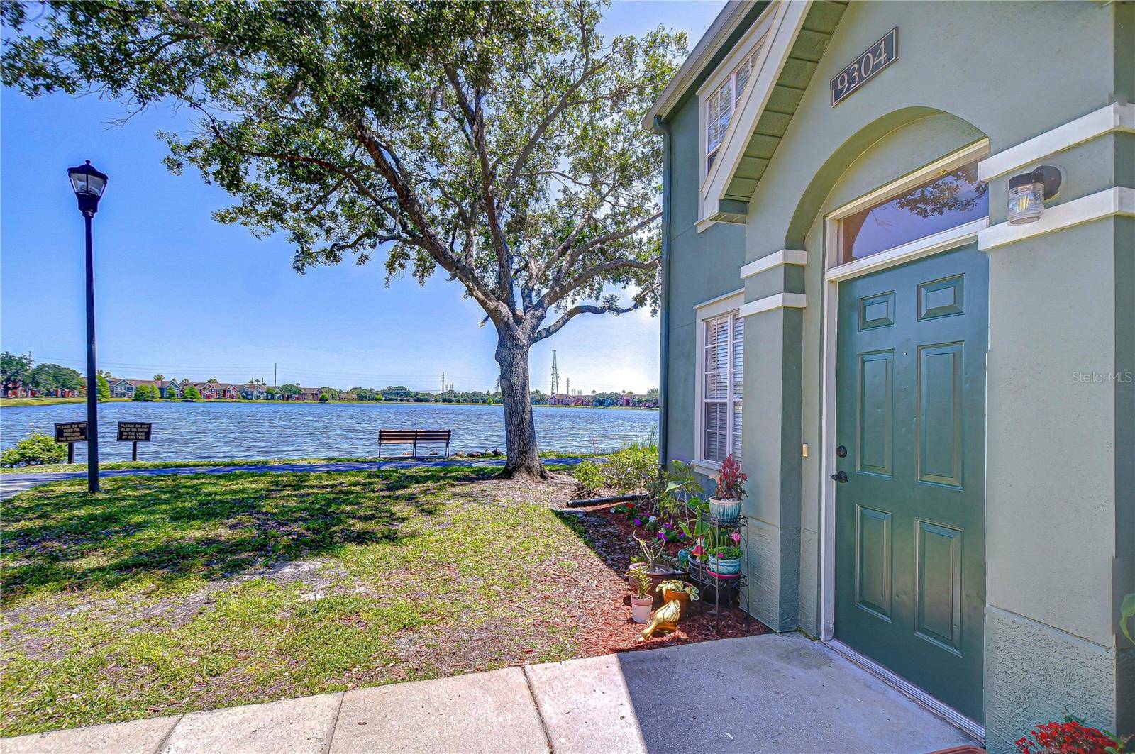 Tampa, FL 33626,9304 LAKE CHASE ISLAND WAY