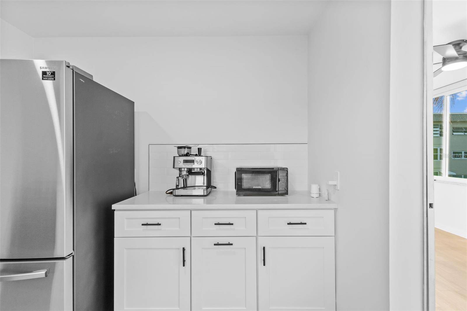 St Petersburg, FL 33710,1225 58TH ST N #204A