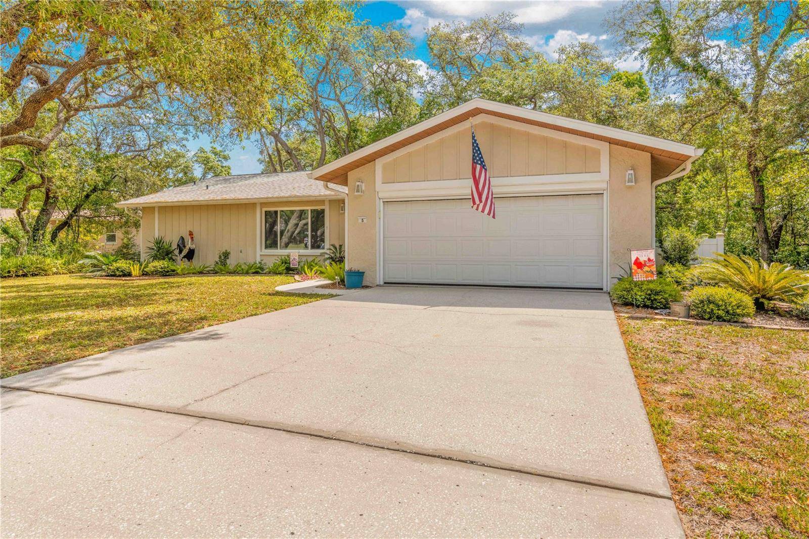 Homosassa, FL 34446,5 SHUMARD CT N
