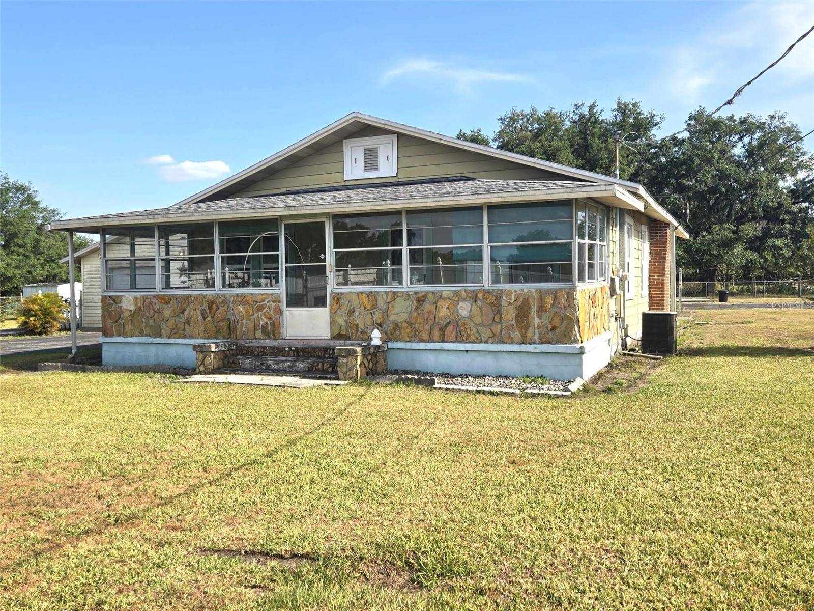 Plant City, FL 33566,3101 MEDULLA RD