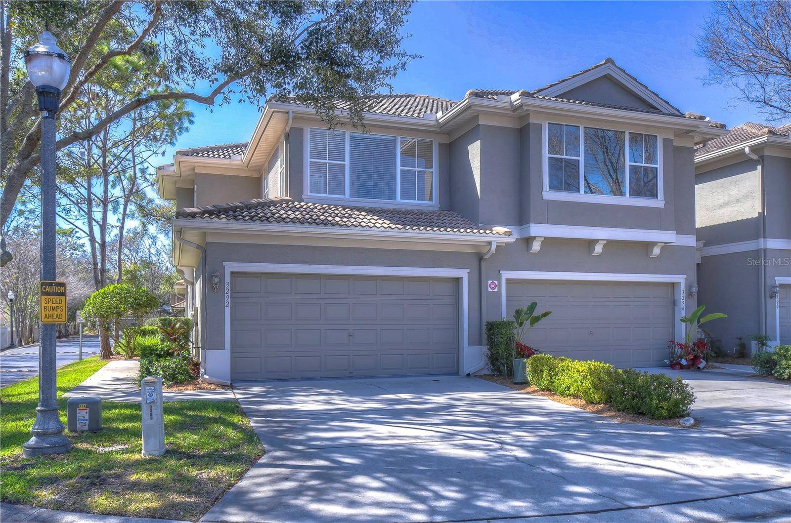 Dunedin, FL 34698,3292 COVERED BRIDGE DR E